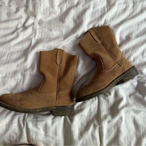 🍄 Brahma brown / tan boots